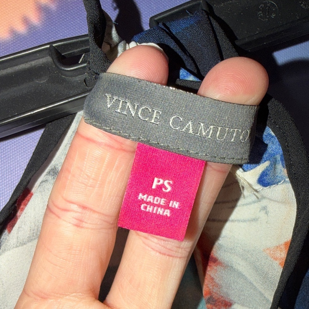 Vince Camuto Multicolor Floral blouse
